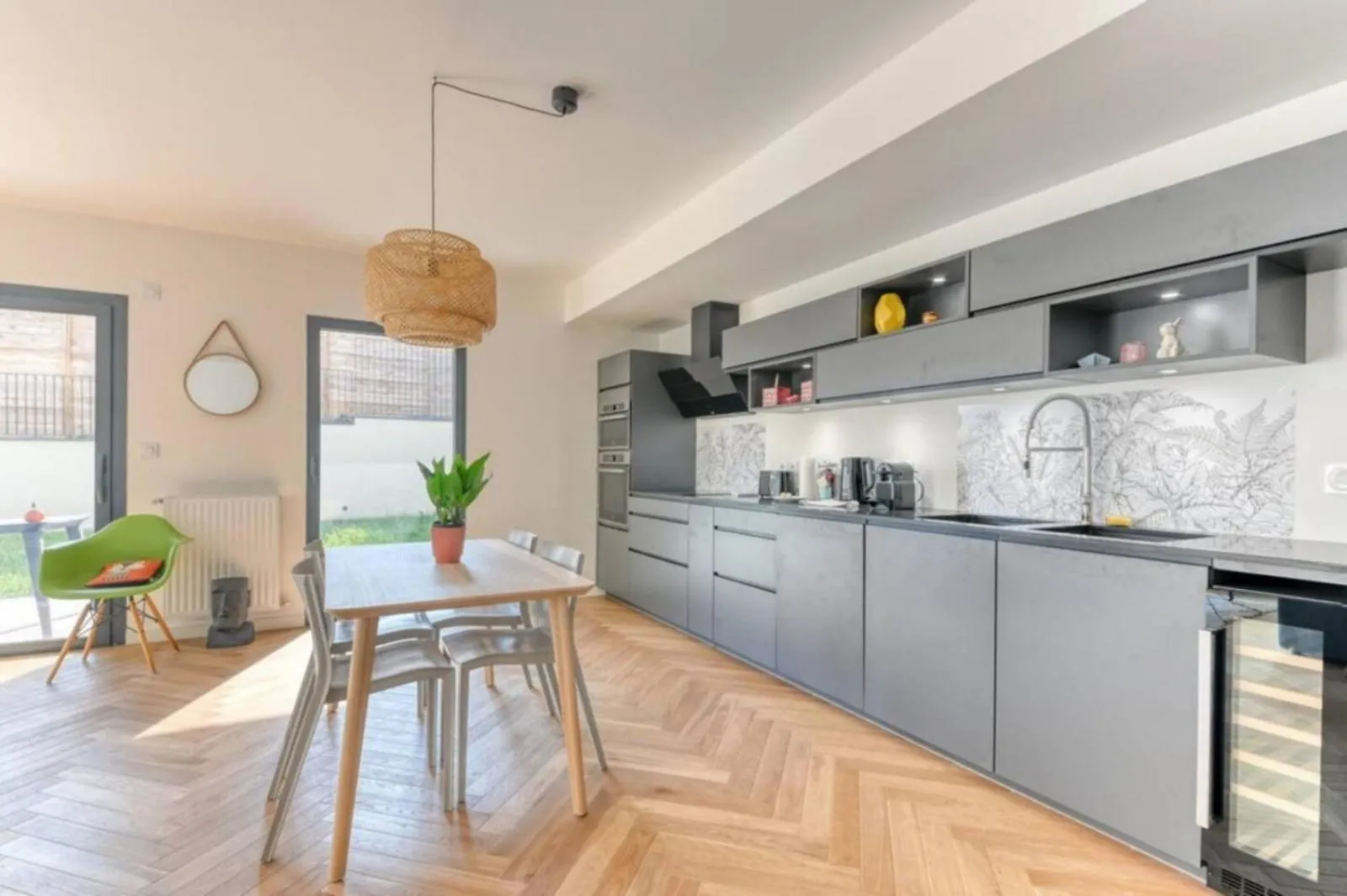 Appartement 72 M² Avec Jardin 100 M² - 2 Chambres Saint-Cyr-au-Mont-d'Or Apartamento