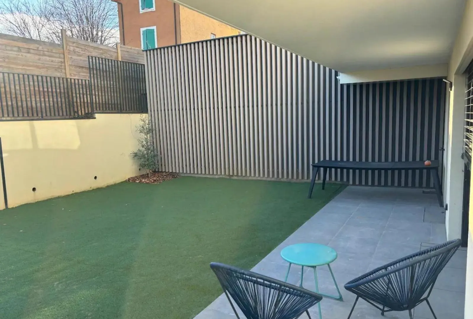Appartement 72 M² Avec Jardin 100 M² - 2 Chambres Saint-Cyr-au-Mont-d'Or Apartamento